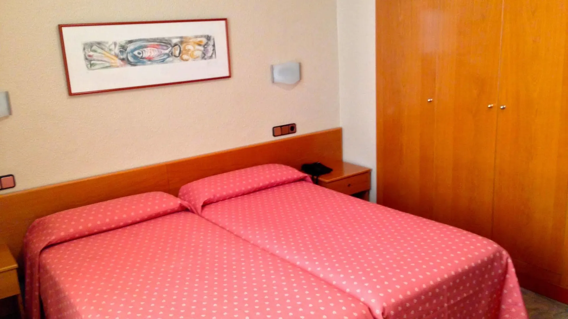 ברצלונה Pelayo Deluxe Apartments 0*,  ספרד